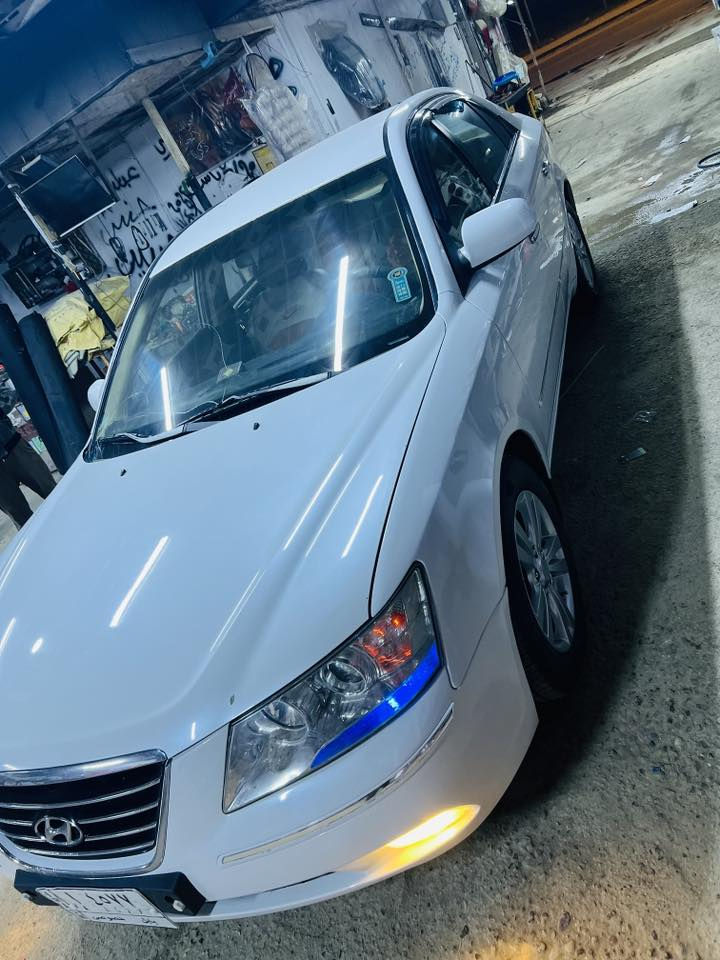 سوناتا 2009 خليجي مكينة 2400
بيها 4 قطع صبغ. ( ابيع حزام ) 
تخم تاير مكينة وكير مكفولات 
داخل نضيف 100‎%‎ 
مكاني بابل سدة الهندية 
***********
***********
