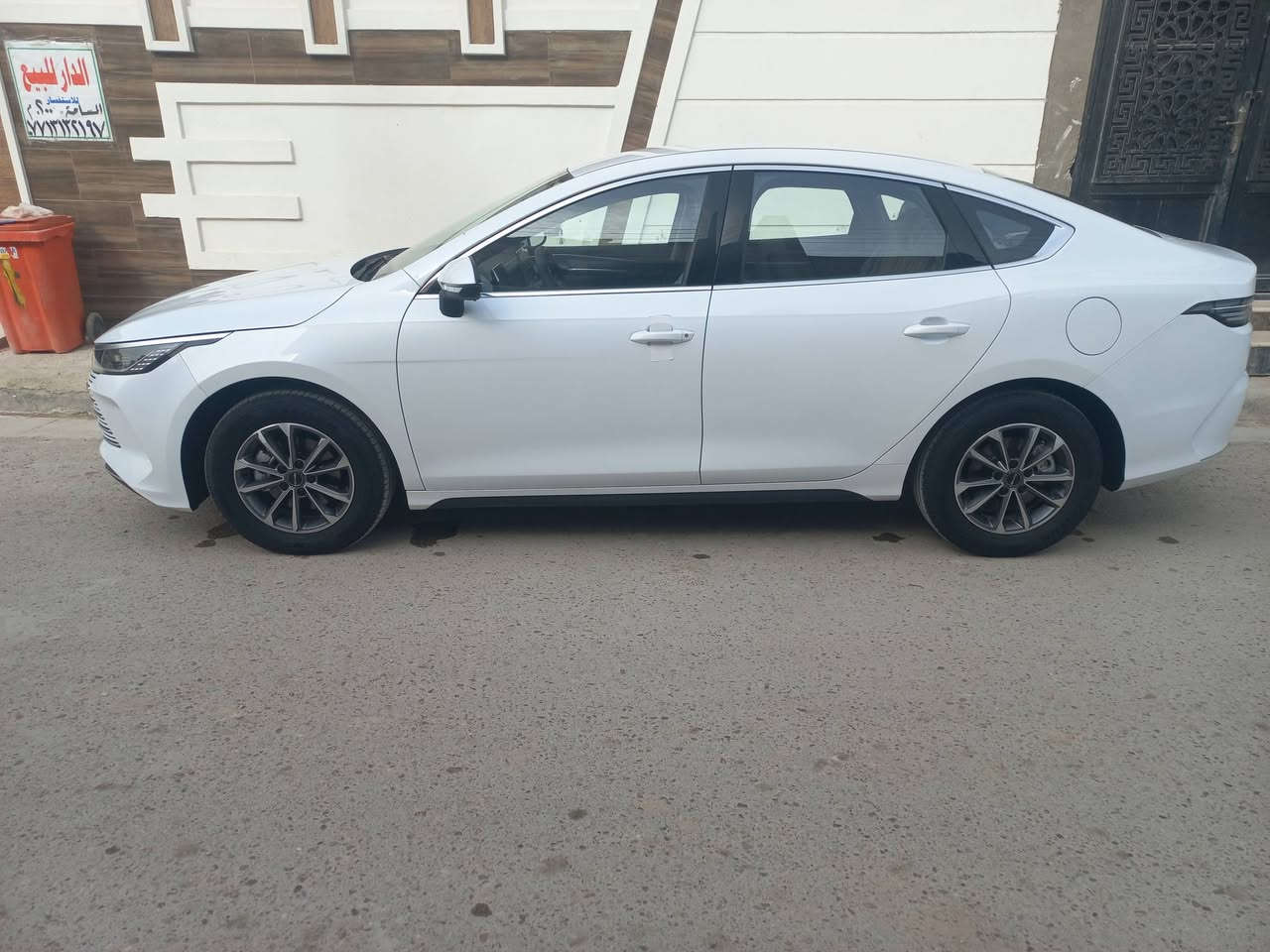 سلام عليكم ماشيه ٣الف مكفوله من الرصعه بسمي 
عنوان بغداد خلف مجمع الزهور خلف مرور الرستميه
رقمي ***********
