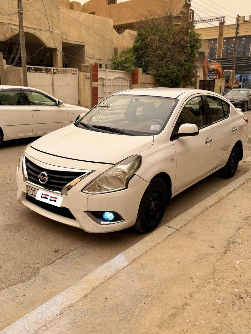 سلام عليكم
نيسان صني مديل ٢٠ رقم بغداد
بيه باب صبغ 
وبارد 
السعر ٩٥وبيه مجال 
مكان بغداد سيديه 
***********
