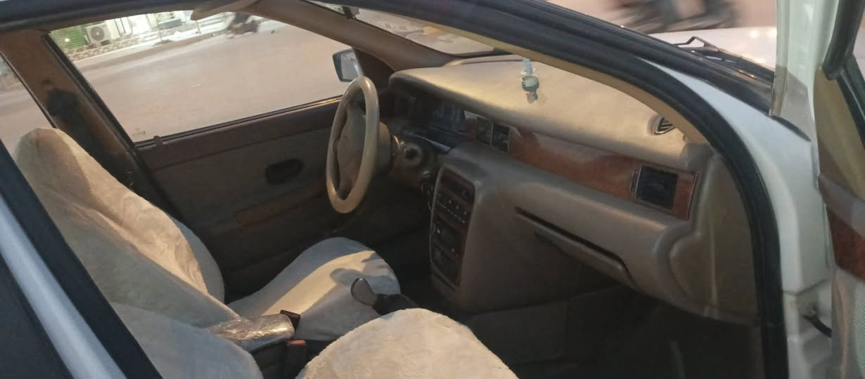 مسند موديل 10
رقم مثنى الماني 
سنويه لغايه 28
مداور باي وقت 
مكينه وكير حاويه 
حداديه جديده 
سياره مكفوله ماعدا بنيد مبدل 
غرفه جديده 
تخم تاير 
مكانه ديوانية سعره 37وبي مجال 
***********

مكاني ديوانية
