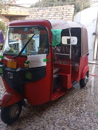 تكتك للبيع موديل 17 مرقمه مكاني بغداد ارشاد 07737446586