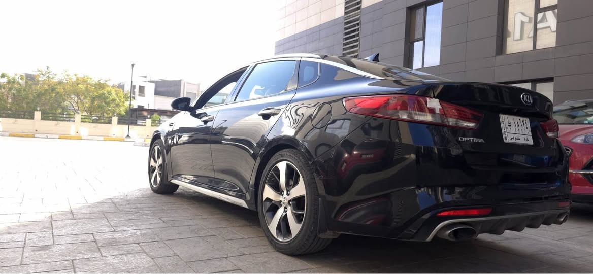 ***********• 
• اوبتما Gt line موديل 16 
• ماشية ١٦٧ الف كم
• المواصفات 
• محرك 2400 
• بصمه
• فتحة بنراما  ٣ حركات 
• تبريد امامي خلفي 
• شاشه نفكيشن نظام ابل كار بلي واندرويد اوتو  محدثة
• شاشات خلفية اندرويد  
• تحكم ستيرن  اربع جهات مع كروز سرعة وتحكم 
• كشنات جلد / كهرباء / تدفئه وتبريد
• خزن كشنات ميموري 
• داخل ماروني 
• حساسات امامي / خلفي 
• 4 كاميرات مع الكاميرا الخلفية دوارة 
• رادار نقطه عمياء جانبي وخلفي 
• 3 وضعيات للقيادة 
• ستيرن رياضي حرف D
• تدفئه بالستيرن 
• لايت زنون عدسه متحرك مع الستيرن 
• لد نهاري / ليلي / بك لايت لد 
• سماعات عدد 10 هارمن كاردن مع دمام خلفي وامامي
• ٨ ايرباك 
• زراك لايت 
• ماسحات اوتو عند الامطار 
• هاند بريك بصمه 
• اوتو هولد  
• مرايه جانبيه كهرباء / مري قلاب / تدفئه بالمري
• صندوق ذكي يفتح عند الاقتراب
• تبريد قطعتين 
• اريل طياره نفكيتر 
• الجامات الاماميه اوتو 
• دبل كزوز
• بيها رصعتين بالباب والبدنة الخلفية تبديل
• بانزين سوبر فقط مع صيانه دورية ومستمرة بغداد, العراق
