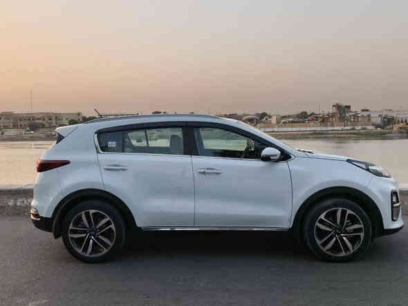 سلام عليكم
كيا سبورتج خليجي موديل2019 شكل ال 20 السياره مكفوله السيارة مال بيت استخدام شخصي
المواصفات

1 بصمة
2 بصمة ابواب 
3دخول ذكي+ ترحيب+داخل حمصي
4ويل كب 19 عدد 5
5 كشنات كهرباء
6مري كهرباء
7كامره
8شاشه اندرويد 
9هندبريك كهرباء 
10اوتوهولد
11 نزول منحدرات 
12 ثلاث وضعيات قيادة sport&normal &ec
13 لايت زينون 
14 رقم بغداد الجديد السيارة باسمي + هزة جديدة
15 تبريد قطعتين + تبريد منفصل تدفئة وتبريد+ تبريد بالجكمجة
16 السياره ماشية 89 قابلة للزيادة
17 تخم تاير جديد 
18 حساس امامي خلفي 
السعر/ 213$ 
للاتصال / ***********
غير متواجد على الفيس
