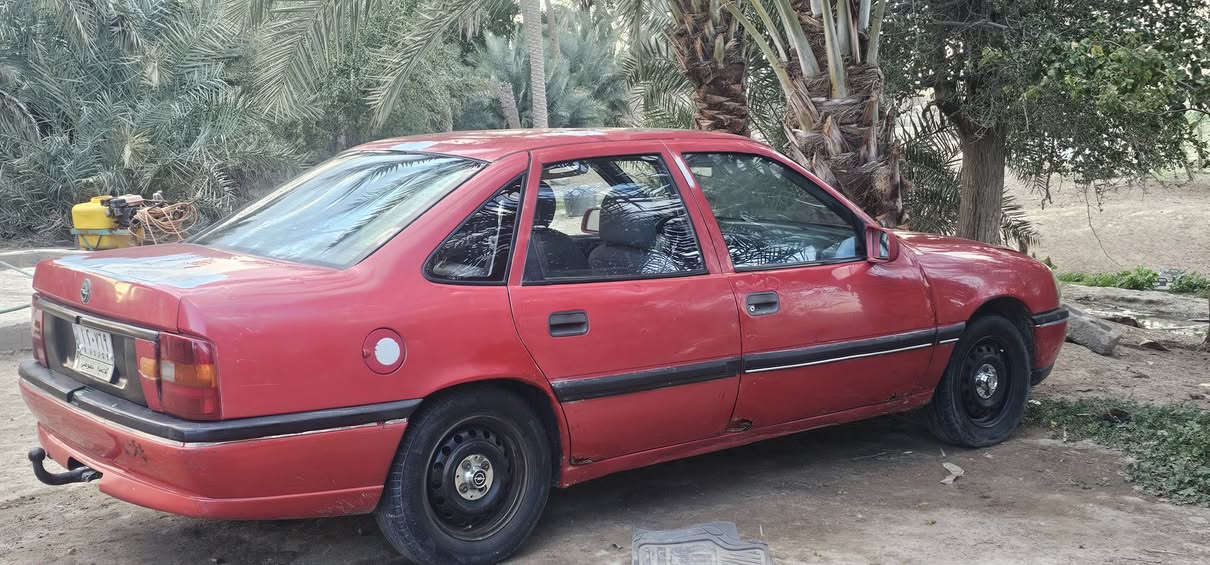 فكترا موديل ٩٥  حجم ١٨
سنوية ما ساقطه.  راعيها يريد مداور 
 حداديه جديده. 
السعر. ٢٦. وبيها مجال بسيط 
مكاني النجف. مشخاب 
***********
