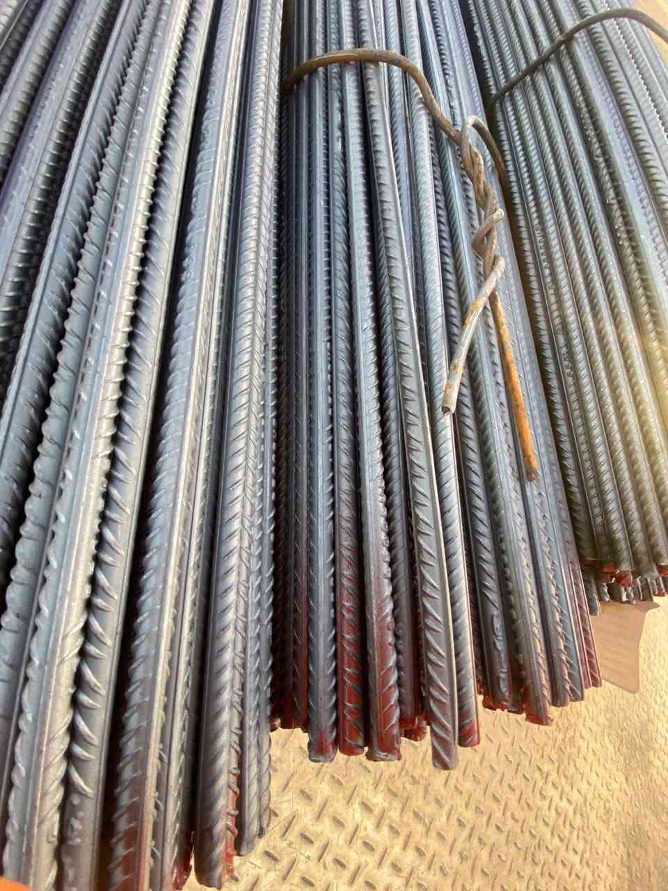 حديد سوبر ستيل بمواصفاته الجديده شرط الفحص الهندسي متوفر في مكتب الأخوين لتجارة السمنت والحديد الشرقاط سوق الأسمنت مقابل الزراعه سعر ٩٠ شيش ٨٠٠ الف واصل داخل الشرقاط للاستفسار اتصل على *********** /*********** /***********
