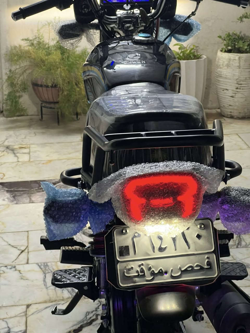 دراجـــه ايراني 2025
الدراجه زيرو وجديده 
الچيس بعده بحاله الوكاله 
مكينه زنجيل CBF 
جديده كلش وكله دهن استعمل امزويل
بعده زيرو الدراجه تسوه اكثر نضيفه كلش 
مكينه بلادي زيرو 
ماشي بيها قليل لزكات الوكاله بيهم 
السعر مليون و25 بيه مجال بسيط
اذا ماتشتري لاتعلق تكول شدعوه ليــَـن بـعد ماكو دراجات وضاغطه وزنجيل بل اخص ***********
