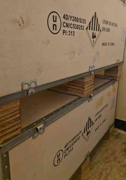 وصل وجبة جديده من خلايا 🔥
EVE MB31 الاصلية
تاريخ الانتاج 2025/7/10 🔥🔥🔥
Grade A+
8000 cycle 
سعة الخلية الواحدة
 334ah
يتوفر
 خلايا
 و بطاريات كامله و
 Jk bms بأنواعه
وبوكسات للخلايا كامله
*********** يتوفر واتساب
