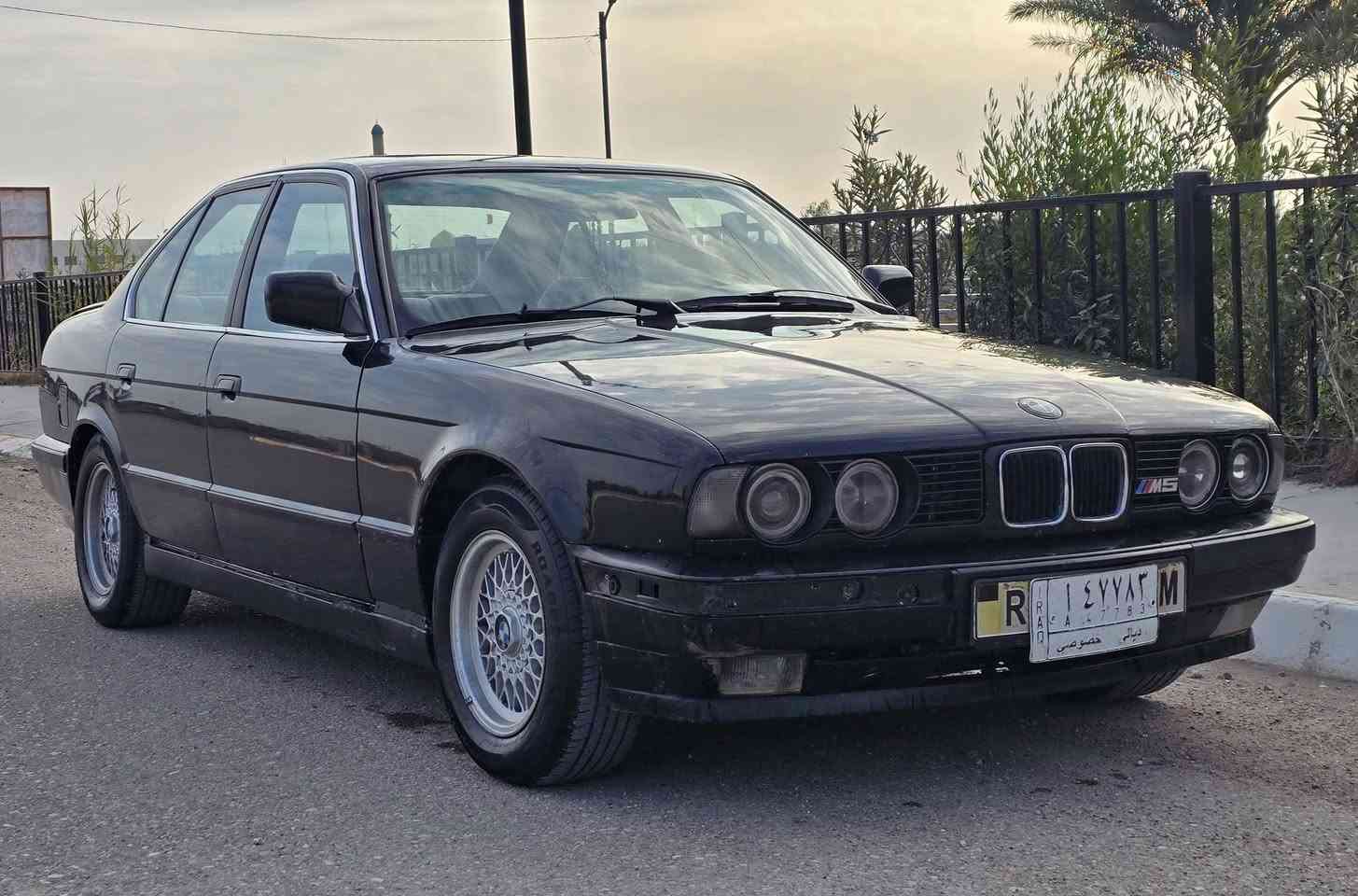 السلام و عليكم
بيع سريع ارخص ٥٢٥ بلعراق تدفئة تبريد جاهزة للاخير كير محرك اكسل جاهزة كير عادي بيهة ملاحظات بسيطة رقم ديالى بسمي السعر ٣٨ورقة و بيهة مجال 
لتفاصيل اكثر على رقمي
***********
