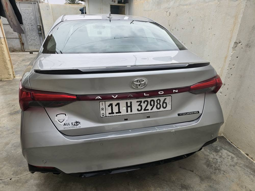 تويوتا افلون 
2019
تورنك 
محرك 6
بنزين 
تدفئة كشنات امامية 
تدفئة كشنات خلفية 
تبريد كشنات امامية 
تدفئة استيرن 
سلايت طكتين 
شاشات خلفية 
كامرات ٣٦٠ درجة 
بصمة 
شحن لاسلكي 
رقم بغداد بأسمي 
السيارة جاهزة من كلشي 
الضرر جاملقين وبونيد 
ومصلحة بأمريكا 
صور الضرر مرفق مع المنشور 
صدر تايرات جديد 
محرك كير شرط 
مغلفة bdf
السعر علخاص 
يرهم مقدمة زينة والباقي حسب الاتفاق
ويرهم نقد 
ويرهم مراوس بأقل 
مكان السيارة ناحية الزاب 
للاستفسار 
***********
*********** كركوك, العراق
