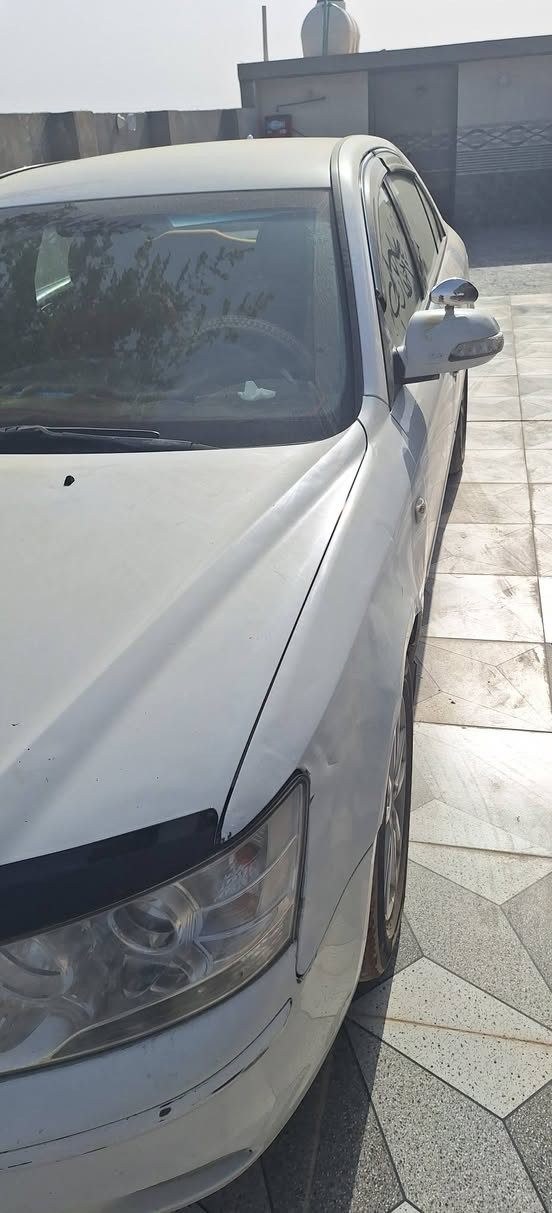 سلام عليكم سوناتا البيع ورد كوري موديل ٢٠٠٨ سعرها ٩٥ وبيها مجال قليل مكانها بغداد مجمع بسماية تصل وتدلل 
***********
***********
