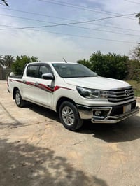 هايلوكس • ٢٠٢٥ • مكفولة
