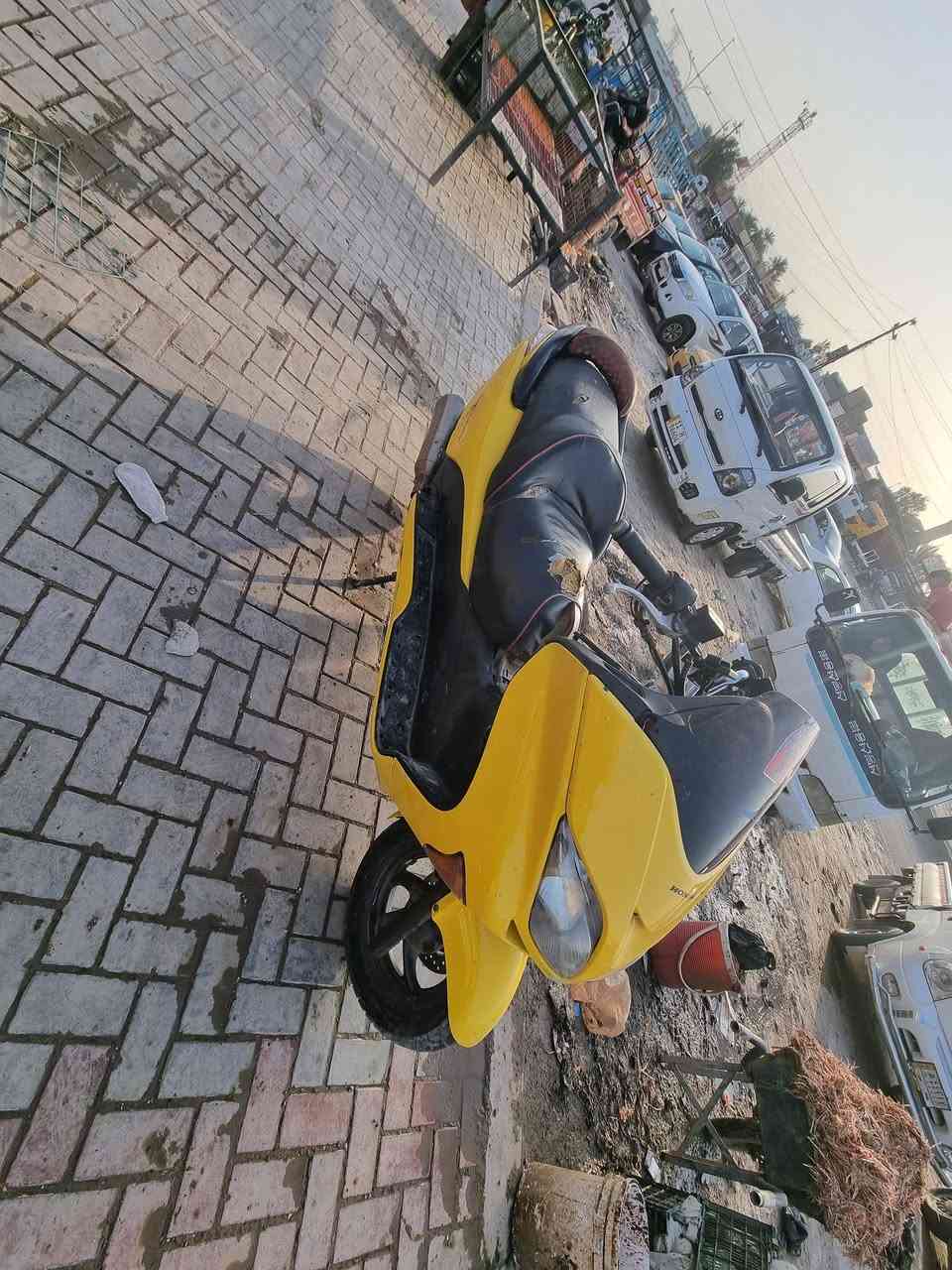 سلام عليكم دراجه فورزه صفر ٨ فول نضافه اريده ٦٠٠ ،،، ***********
