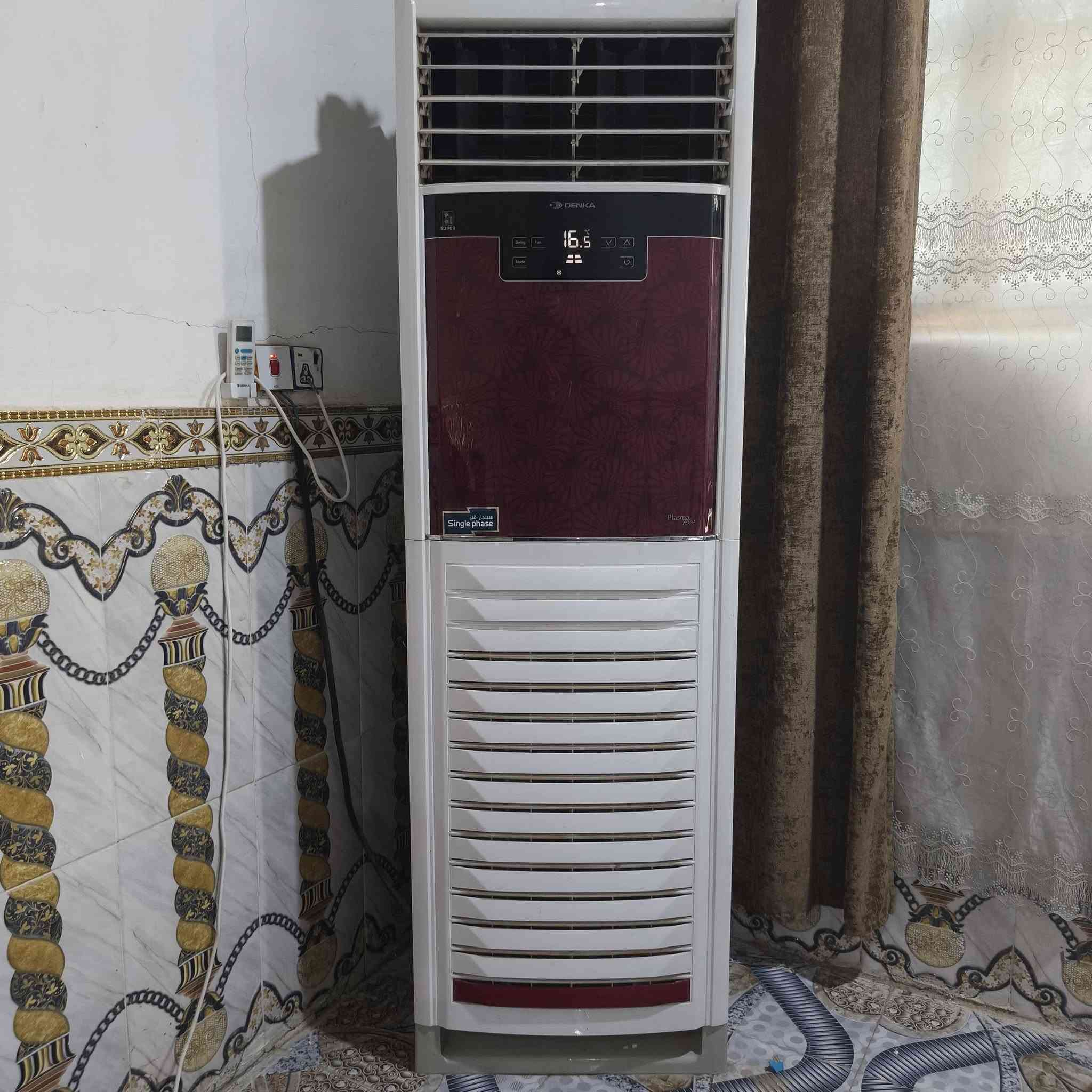سبلت للبيع نوع دنكه ٣طن استخدام ٣ سنين دفع وتبريد جيد جدا


**إذا كنت صاحب هذا الإعلان وتريد حذفه لأي سبب، رجاءا أرسل رسالة إلى الدعم الفني**