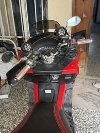 كمرك مدفوع • ماشيه 50ألف • بصمه وسويج