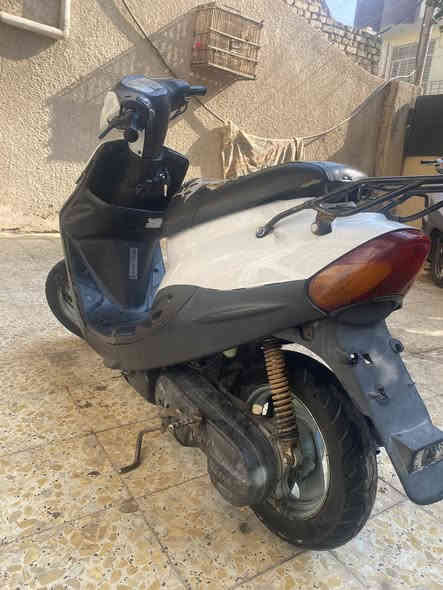 سلام عليكم 
يوماها ام تسعه للبيع نضيفه دراجه مكينه شلعه ومعدل 60 سعر٣٥٠ وبيه مجال قليل شراي هاذ رقمي***********
