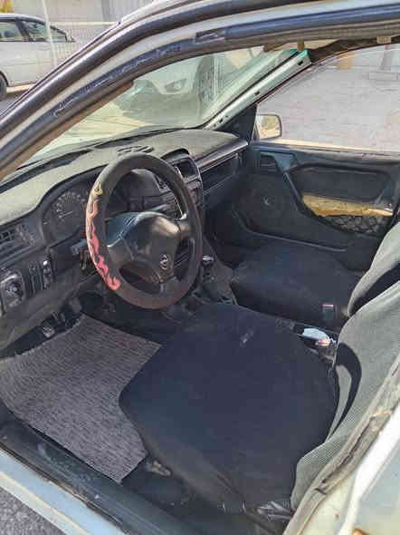 ڤیکترا مودیل 1991 سعری 18 مەعامەلا سەیارەیەکی زور پاکو بی موشکیلەیە ماڵی دوستە بوزانیاری زیاتر بیوەندی بکە *********** أربيل
