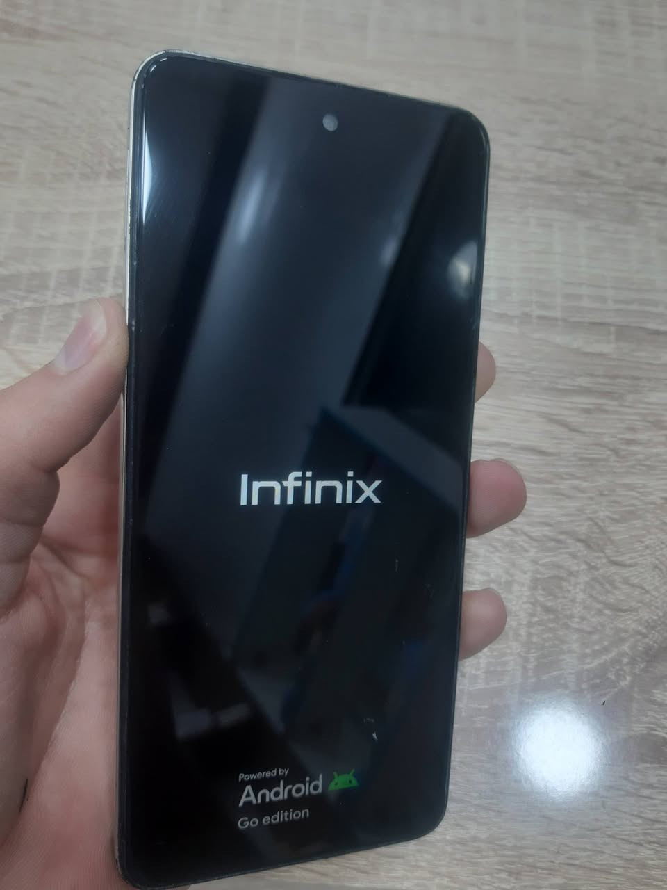 أجهزه نقص شاشات
واحد شاشه شغاله بس متلمس
سعره ٢٠ الف قفل موجود توصيل
ذاكره ٢٥٦/٣٢/١٢٨
***********
