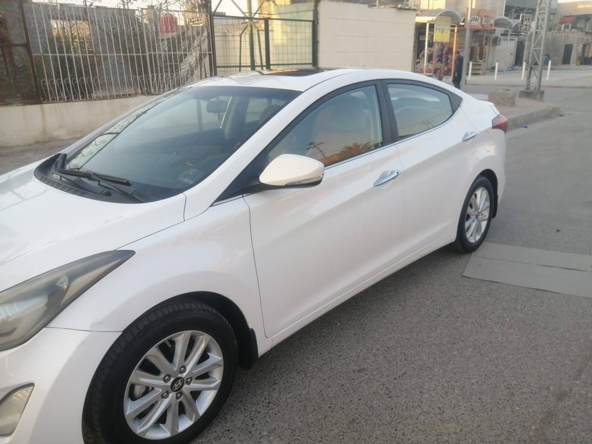 السلام عليكم النترا خليجي موديل ١٥ فول مواصفات ما عدا البصمه مكينه ١٨٠٠ رقم بصره الدولي السعر ١٢٣ وبيها مجال عنوان البصره مكلف بالنشر لمعرفة تفاصيل أكثر رقم راعي السياره ***********
