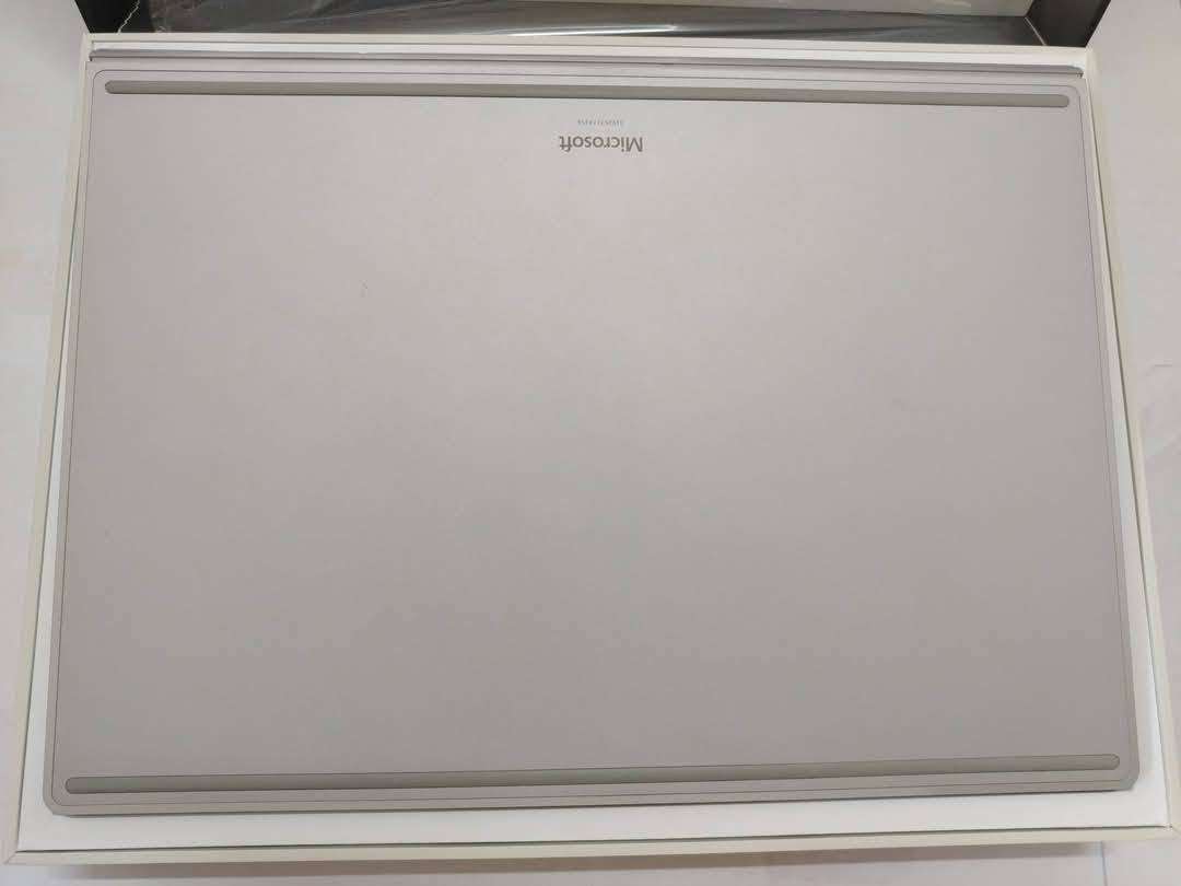 لابتوب للبيع Microsofat Surface book2
كورد 7 الجيل 8
رام 16
هارد m2 256 ssd
كارت شاشة خارجي Nvidia Geforce GTX 1060( 6كيكا)
 كارت شاشة داخلي ( 8 كيكا)
المجموع الكلي ( 14  كيكا)
حجم الشاشة 15
الشاشة لمس 4k وتكون تاب
كيبورد ضوئي
باكيت معه
لابتوب نظافة فول استخدام قليل 

السعر 650 الف قفل


**إذا كنت صاحب هذا الإعلان وتريد حذفه لأي سبب، رجاءا أرسل رسالة إلى الدعم الفني**