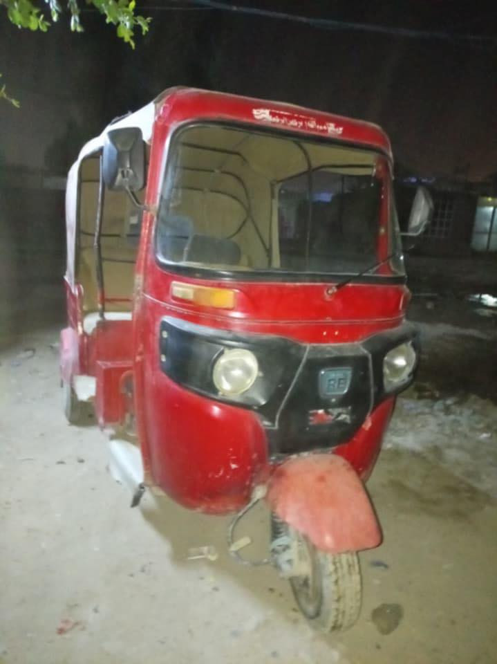 السلام عليكم #انطي_دلاليه_200 الف   اشتري جميع التكاتك من جميع المحافظات الجاهزه البيها خياسات المدعومه المتضرره الكايمه الاطشه المتروكه البيها نواقص  جميع الموديلات من 17 الى 23 اهم شي باجاج اوراق كامله  اشتري كوم حديد  العنده يتفضل خاص او واتساب اليندل اله دلاليه لا تقل عن 200 الف 
اتصل اواتساب   *********** متواجد عله مدار 24 ساعه
