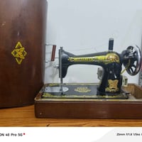 مكينة خياطة • فراشة • مجال بسيط