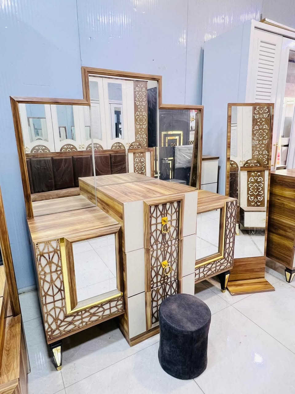 غرفة. تركي. نضام. ابواب. ثقيل.  مودرن. ٩قطع. لون مميز. كوالتي. عالي واصل. كول. مناطق بغداد


**إذا كنت صاحب هذا الإعلان وتريد حذفه لأي سبب، رجاءا أرسل رسالة إلى الدعم الفني**