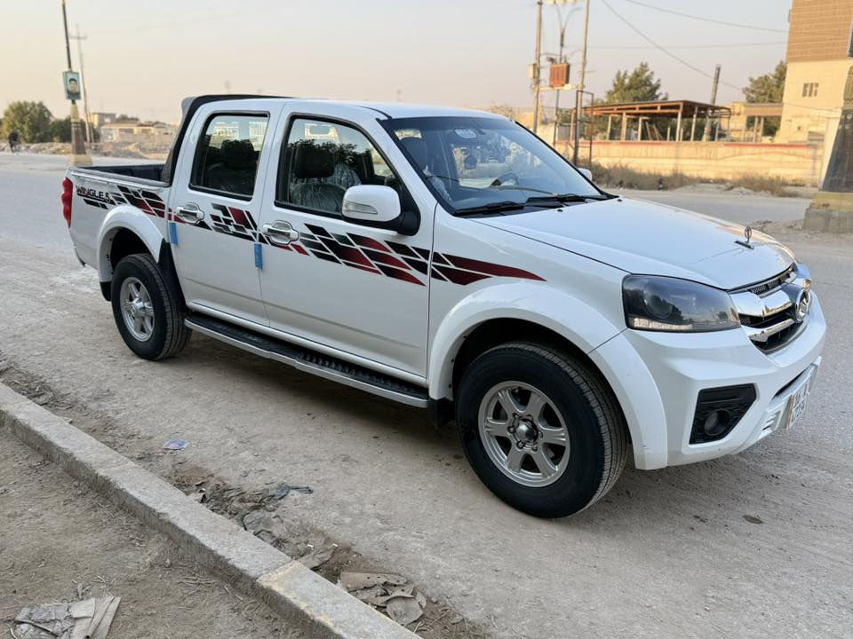 السلام عليكم 
كريت ويل2024 سيارة رقم دولي 
رقم القادسية تحويل مباشر.  
‏سيارة كفالة عامة
‏السيارة مدورة ثاني يوم 
محرك كير كفاله 
تخم تاير جديد 
‏ السعر137 وبيه مجال للشراي
المكان الشطره
‏***********.      ***********
