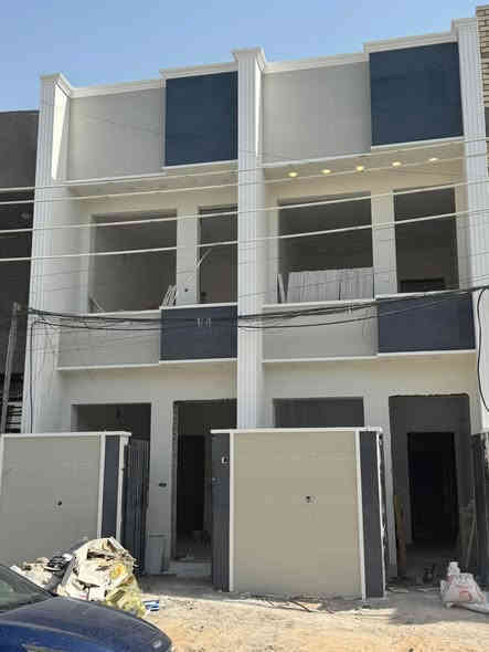 🏡 للبيع – مشتمل جديد بمساحة 75 متر – حي العامل / محلة 803 – الشارع العريض

✨ مواصفات العقار:
 • بناء 2025 – زيرو غير مسكون
 • طابقين + بيتونة
 • 3 غرف نوم
 • 2 حمام
 • 2 مناور
 • غرفة استقبال واسعة
 • مطبخ حار/بارد
 • طابو رسمي

📍 موقع ممتاز جداً وسط الخدمات وعلى الشارع العريض

💰 السعر: يُحدّد عند الاتصال
📞 للاستفسار وباقي التفاصيل واتساب:
0787 846 2819
استقبل جميع العروض بيع شراء ايجار 
⸻
