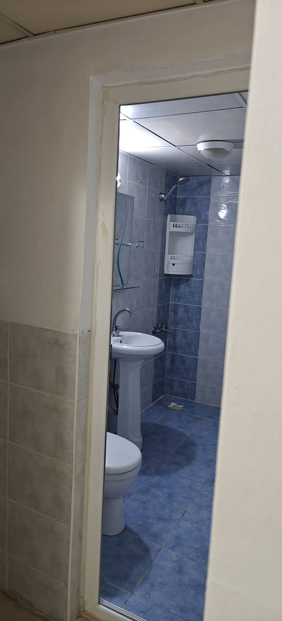 شقة للبيع دهوك ماسيكي(دابين2) عماره 24 طابق(7) دفتر4و50مجال واجهه دهوك جنوب غرب للاستفسار او معرفة العروض اتصل على 
***********
***********
شقه بو فروتنى دهوك ماسيكي(دابين2)
عماره 24 طابق(7)
واجهة دهوك 
 جنوب غرب و السعر
4دفتر و50مجال بو پتر پئزانين بيوندى بكه بو 
***********
***********
مكتب ابو بارزان دهوك, العراق
