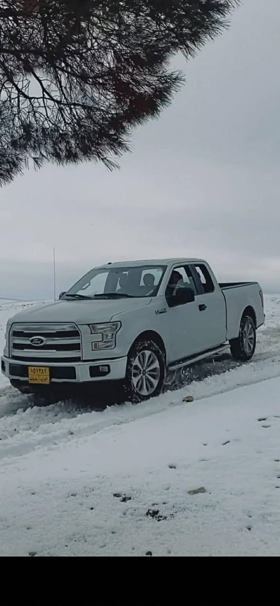 فۆرد f150
مودیل2018 
تاک ونیو 
سێ بۆ جوار پارجەی سبوخە
سعری170
رقم موبایل ***********
کرکوک كركوك, العراق
