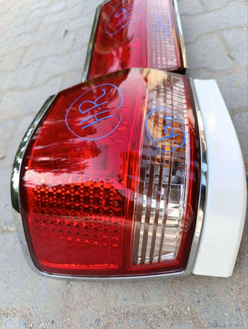 السلام عليكم ورحمه الله وبركاته
عمي وين الي دور زيرووو جلخ ماكو شرط وارداليابان شرط جلخ بكد نمله ماكو 
بكلايت ملكه كرستال زيروووووو 
وارد اليابان شرط جدد زيرو لا زلغ
ولا جلخ ولا كسر لا مبدل جام ولا
ملعوب بي جدد كلوبات الحواجب
كلهن كاملات اليط جدد زيروووكلش

***********
***********

موجود توصيل الجميع المحافظة العراق
