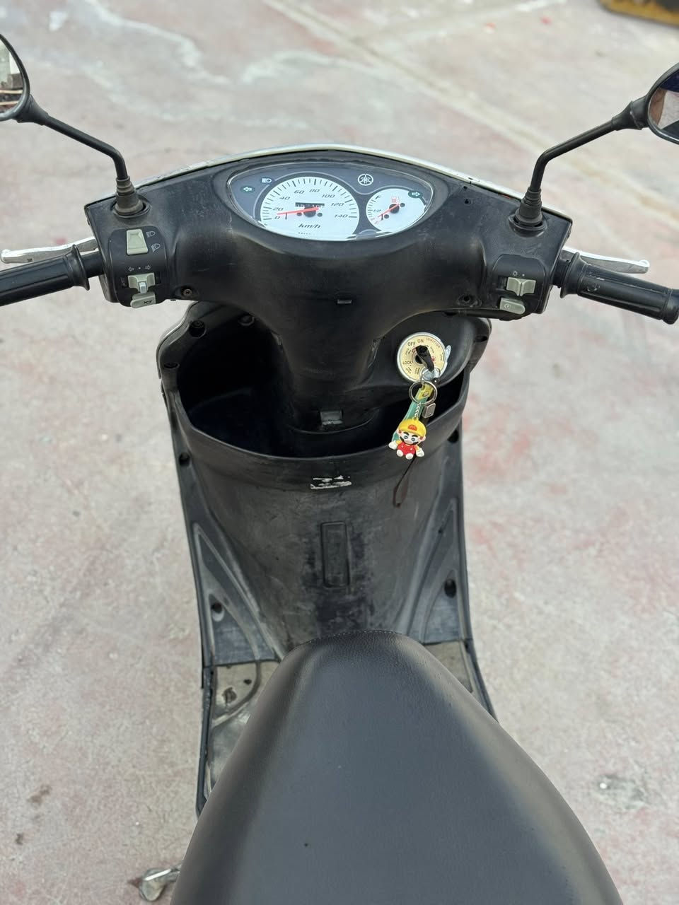 السلام عليكم للبيع دراجه بريز نضافه فول شرط الفحص جيب فيتر وتعال كلشي شغال بيه السعر ٧٠٠ وبيه مجال مكاني بغداد السيديه ***********
