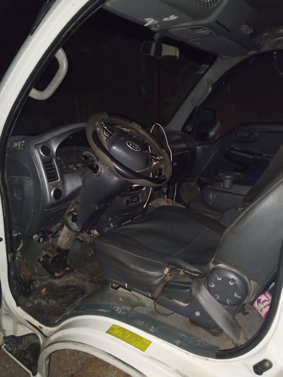 كية حمل موديل 14 تحول مباشر رقم بغداد رقم انكليزي سيارة جاهزرة لاخياس ولاصبغ  مكان سياره ألا نبار خالدية سعر 90 تصل إلى رقم ***********
