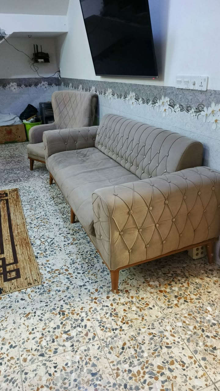 تخم عشر مقاعد ويا 6 كوشات سعر 300 مكاني نهايه شارع ابو سمير


**إذا كنت صاحب هذا الإعلان وتريد حذفه لأي سبب، رجاءا أرسل رسالة إلى الدعم الفني**