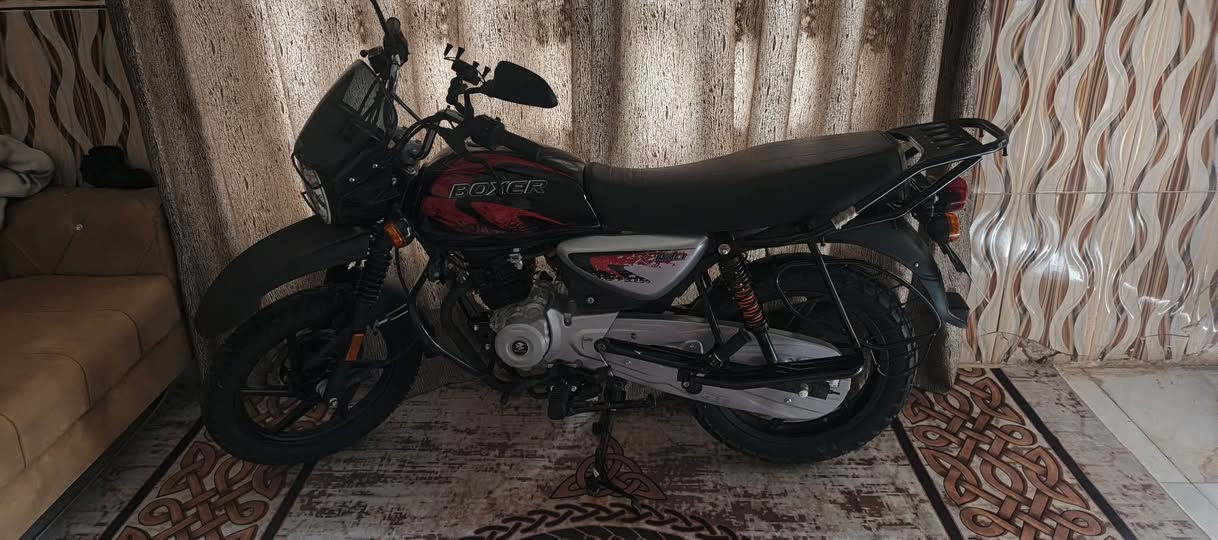 سلام عليكم شباب دراجه بوكسر مديل 25 دراجه جديده بعده على سحك دراجه رقم اربيل بسم شركه تحويل بسمك على صاحب شركه مجاني العنوان ديوانيه شارع الوكفه سعر 2500 رقم تلفون ‏‪***********‬‏
