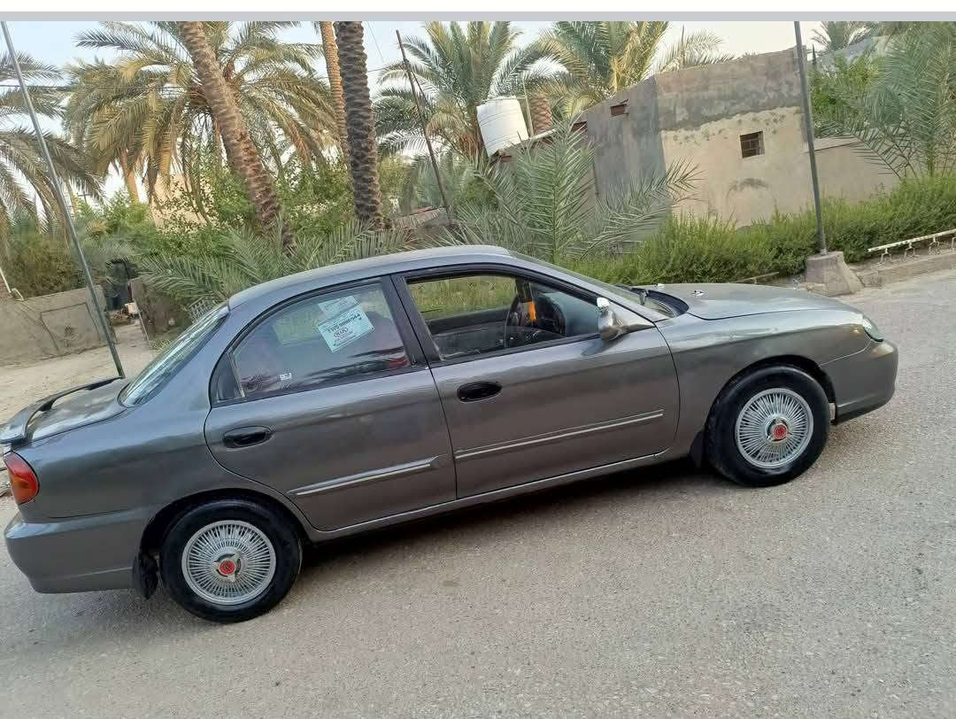 كيا سبكترا 2002 سنويه جديده لل 2030 وهزه جديده رقم انكليزي بأسمي عوزها ترتيبات تبريد ثلج كير اوتوماتيك مكينه 2000السعر 39 وبيها مجال ابيع هذا الموجود سياره مصبوغه حزام مداور ثاني يوم ***********
