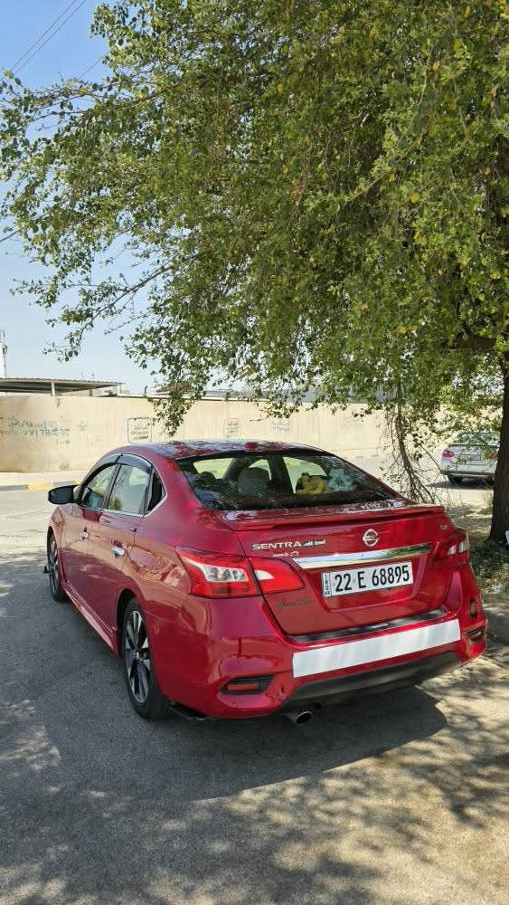 سلام عليكم 
نيسان سنترا Nissan sentra 2019 SR 
4 سلندر محرك 1.8 دوش 
سيارة فول مواصفات ماعدا الفتحه 
تحكمات استيرن كامل / مثبت سرعة / رادار / 
كشنات تدفئة / بصمه ابواب / بصمة تشغيل / بصمة صندوق / اشارات بالمراية / تبريد بيانو / شاشة جبيرة بيها كار بلي واندرويد اوتو / نظام بريك تلقائي في حالات الطوارئ / وضعيات قيادة نورمال و اسبورت 
سيارة نظيفة مكينه وكير ما مفتوح بشرط كهربائيات كلها بشرط وصاير الها ادامة دورية من كل النواحي 
السيارة ماشية 112 ميل 
بجم كبس بدون ايرباك بدون دواخل كلها على وضع الشركة حادثها جدا بسيط موجود بالصور  + الباب سكن خلفي مصبوغ اثر شخوط وليس حادث 
سنوية بأسمي شرط التحويل 
سعرها 128 ورقة وبيها مجال بسيط 
مكان السيارة بكركوك 
للإستفسار اكثر اتواصل وياية اتصال او واتساب 
رقم الهاتف/ *********** كركوك, العراق
