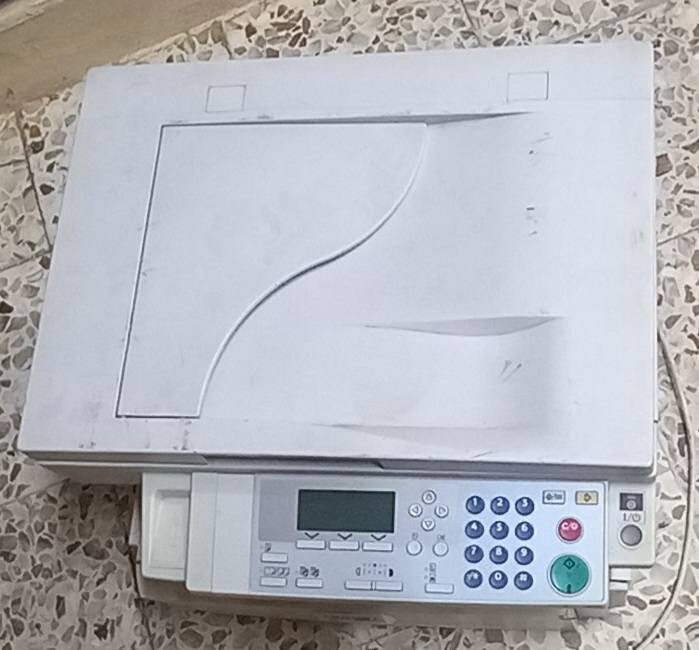 السلام عليكم ورحمة الله وبركاته 
طابعات مستعملة نظيفة ليزري باودر فقط احبار قليلة  وحسب ماموضح 
كانون ليزري باودر ملون ١٧٥ الف 
ريكو ليزري ابيض واسود ٥٠ الف
بايسونك ليزري ابيض واسود باودر ٥٠ الف 
محمولة شحن ليزري ٣٥ الف
متواجد *********** بغداد العبيدي لايوجد توصيل اعتذر
