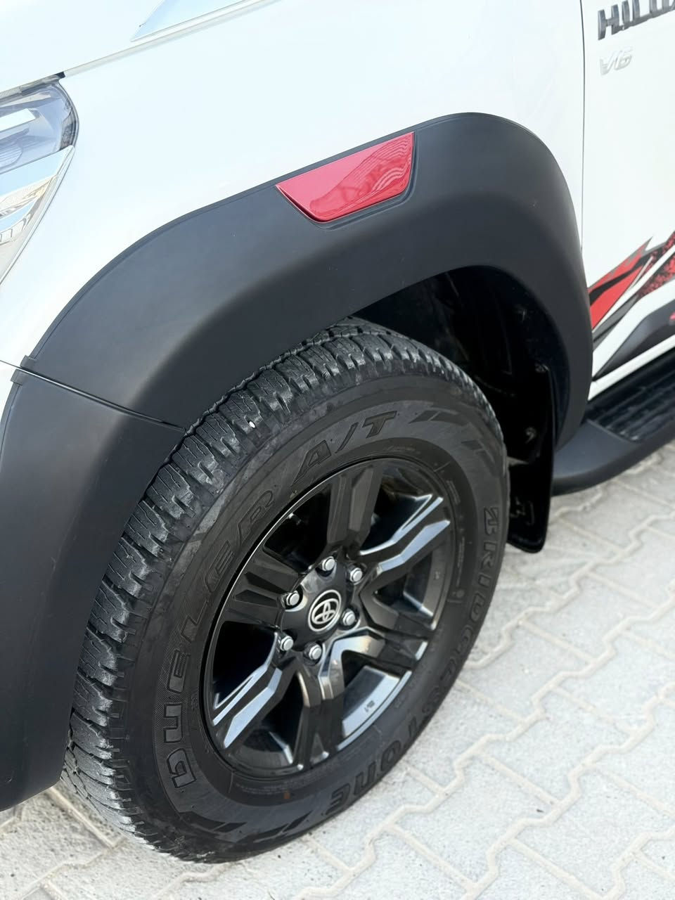 سلام عليكم 
هايلوكس 2025 TRD
ضمان شركة ساز بعدها داخل الضمان
 ماشيه 20 الف فقط 
رقم اربيل 
فول مواصفات 
•مري شفط
•رادارات جانبية
•حساس امامي 
•حساس خلفي 
•كامرة خلفية
•كشنات تبريد 
•قطعتين تبريد 
•فورويل
•نظام ECO 
•داخل احمر 
•باقي المواصفات المعروفة 

مكان السيارة النجف الاشرف 
*********** 

سعر 405
