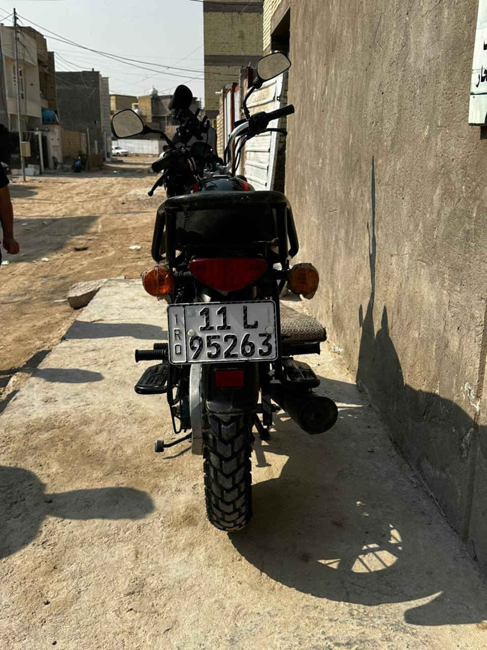 بوكسر جبلي اسود موديل 2023
دخول 2024 استعمال شخصي من الدوام للبيت 
الدراجه مبدل بيها ولفات شغل وغراض شركه اصلي ابو الضمان السعر المطلوب بيها مليونين و 250 الف 
2.250.000
لاستفسار ***********
