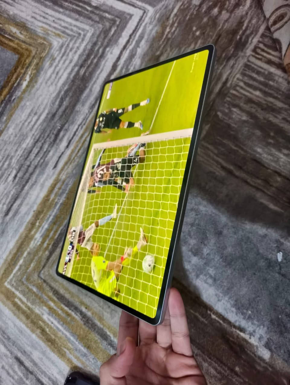 السلام عليكم
تابلت هونر ماجك باد 2
استخدام اقل الشهر 
غراضة كامله مع كيبورد وقلم 
جهاز شخط مابي تاخذة لوك 
معالجة Snapdragon 8sGen3
الشاشة امولد بتردد 144Hz
ذاكرة 256 رام داخلي 16
صوت محيطي مع 8 سبيكرات 
السعر 700 الف 
مكاني نجف 
رقم الهاتف:***********
