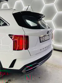 سورنتو 2021 خليجي مكفولة من ضربة وصبغ ولبارد بيها فقط طخة كلش صغيرة بل...