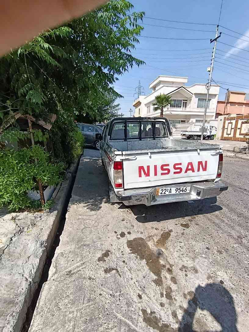 نیسان پیکاب دەبل قەمەرە رەقەم ئەسلی ناو سوری محسن 
سەنەوی هەزە فەحس هەمووی نویە بەناوی خومە تاکو کوتایی2031 وەکالە و پەنجەمور بەشەرت لیدران و برانەوە و وەرگەران بەشەرەت سیارەکە 4پارجەی بویاخە بەبی لیدران 4 تایەی نوی لەسەرە توندو تولە تەبریدە لەگەل سویچ بیلاد ABS دەبل چەکمەجە 4چام کارەبایی دەبل گیچ سلاید هەموو شتیکی بەشەرەت نرخی88 مەجالیکی کەم هەموو شتیکم نوسیەوە گەر حەزت کرد پەیوەندی بکە
***********///////ڤایبەر واتسئاپ*********** أربيل, العراق
