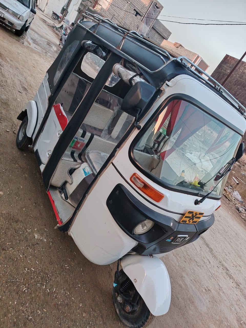 تكتك البيع ٢١ السعر ٧٥٠٠  بعقوبة التحرير ***********
