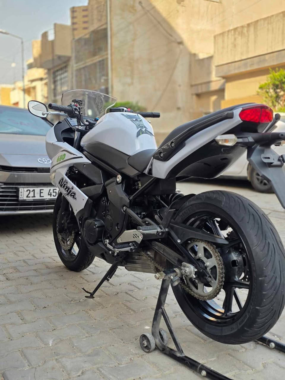 كاوسكي نينجا 2017
الدراجه منفيست ومكاتبه محرك 650
الدراجه نظيفه نظافه 95 بالمي
كلشي بيها بلادي برغي مملعوب بيها
وارد ياباني بدون حادث 
شرط الفحص ب اي مكان 
***********
