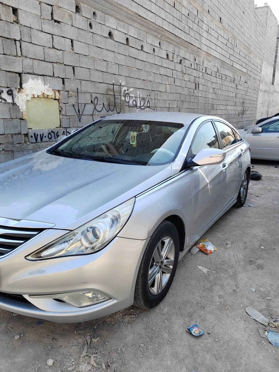 سوناتا مديل 14 كص جنطه توأم شمالي سنوية أصلية فول مواصفات عده الفتحه تخم تاير حداديه لعابه كير محرك تبريد كله بل باكيت محرك 2000 دوش بانزين موغاز  بصمه نضام ترحيب مري شفط حساس خلفي تبريد بل كشنات سيارة مال جناي سعره 45 رقمي للتواصل *********** مراوس عادي حسب القناعه 
عنواني البصرة
