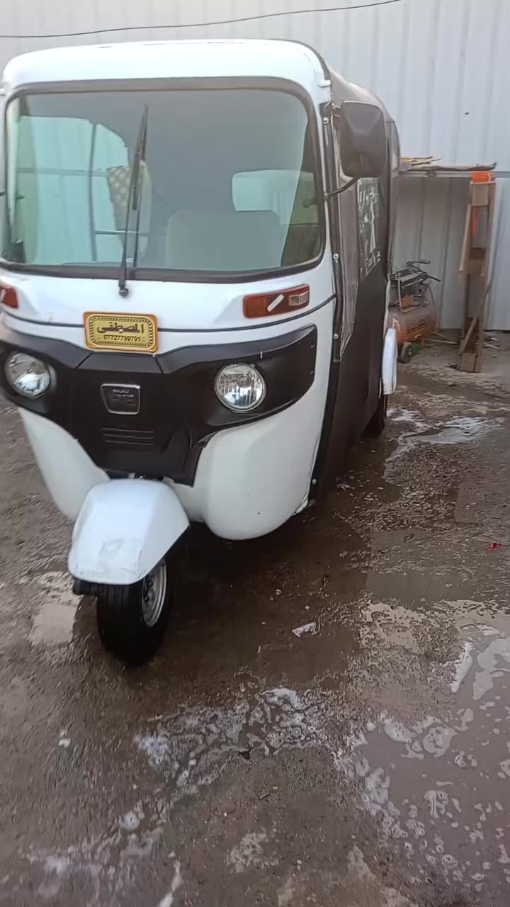 سلام عليكم تكتك للبيع موديل22 تكتك خير من الله بس بيهه حادث مثل مابين بل فيديو كهربائية كلهه شغاله  مكينه ناعمه تكتك أوراق اصوليه ممرقمه *********** مامتواجد ع نت
