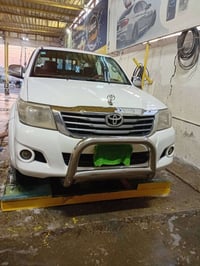 هايلوكس فور ويل • ٢٠١٤ • رقم ديالى