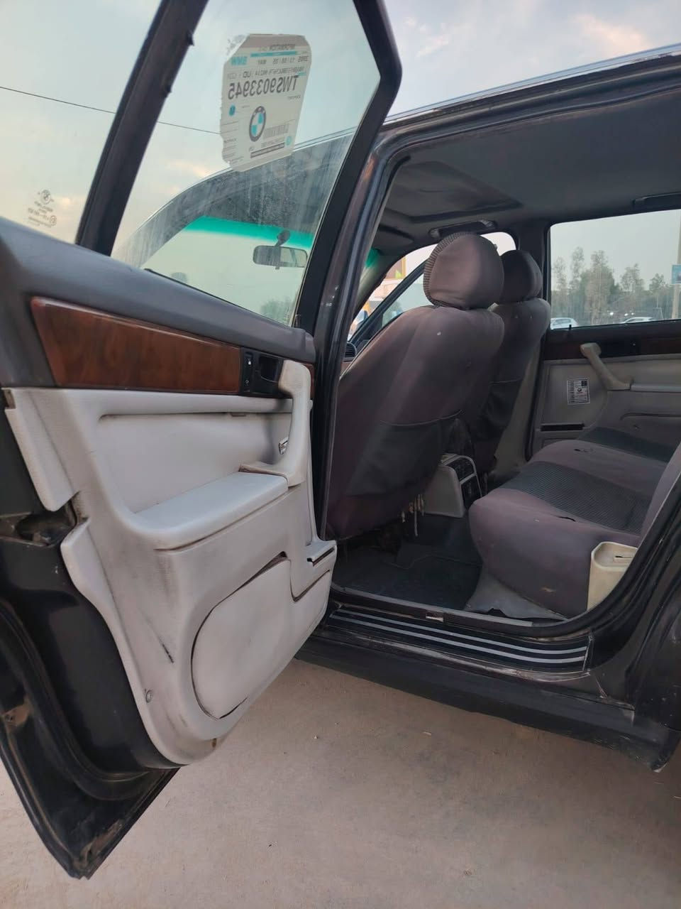 سلام عليكم من رخصت مدير كروب BMW 735 محرك مفتوح كير عادي اصل اوتو  رقم بغداد كليزي داخله هزه جديده سنه 2026
شرط كير مكيه جدد حداديه  جديده 
تبريد ثلج مابيها اي نقص سياره  رقم هاتف ***********
