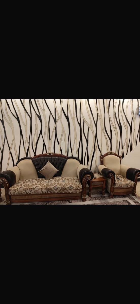 السلام عليكم تخم للبيع نضيف مابي اي ضرر ويه الطبلات عشر مقاعد السعر على الخاص المكان البلديات


**إذا كنت صاحب هذا الإعلان وتريد حذفه لأي سبب، رجاءا أرسل رسالة إلى الدعم الفني**